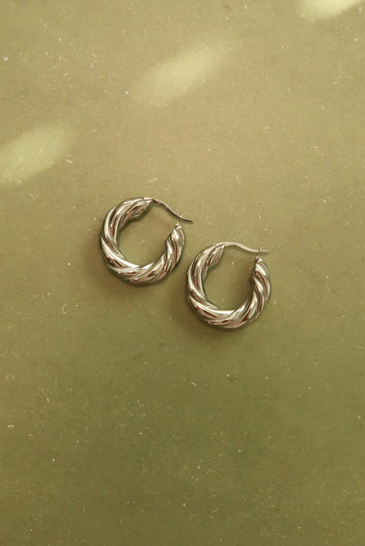 Juliette Hoops