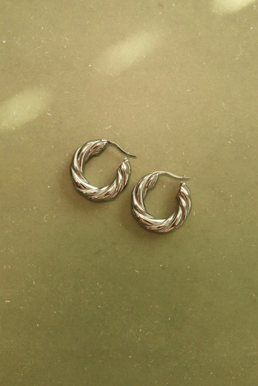 Juliette Hoops