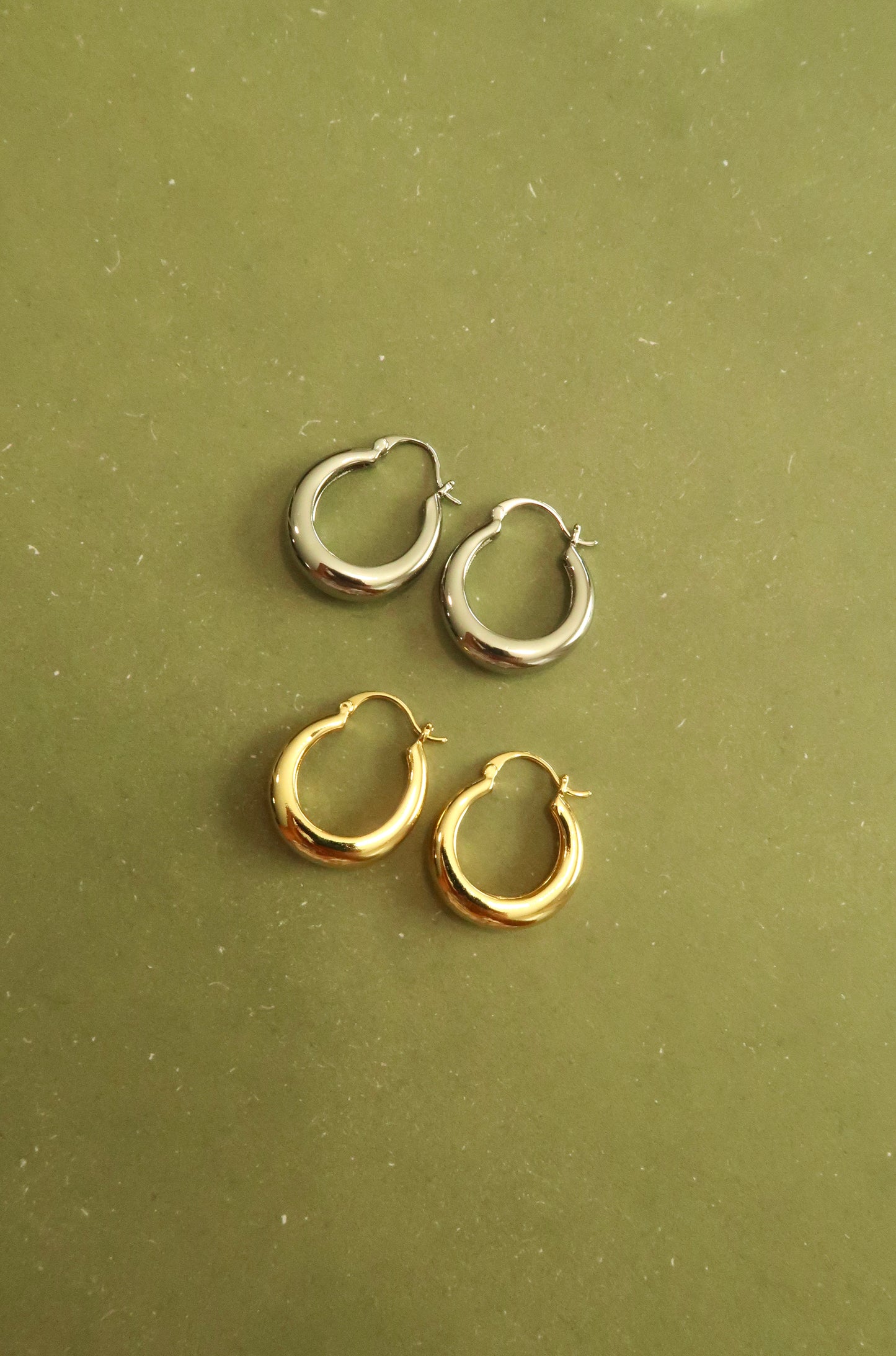 Aria Hoops